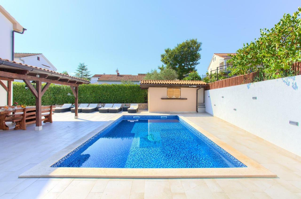 Villa Tereza Malinska Exteriér fotografie