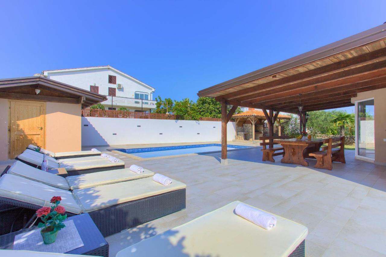 Villa Tereza Malinska Exteriér fotografie